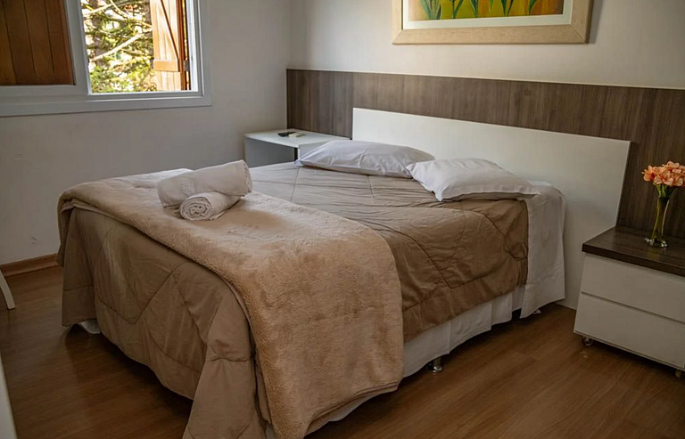 Luxo e Conforto no Centro com 2 suítes e 2 vagas!