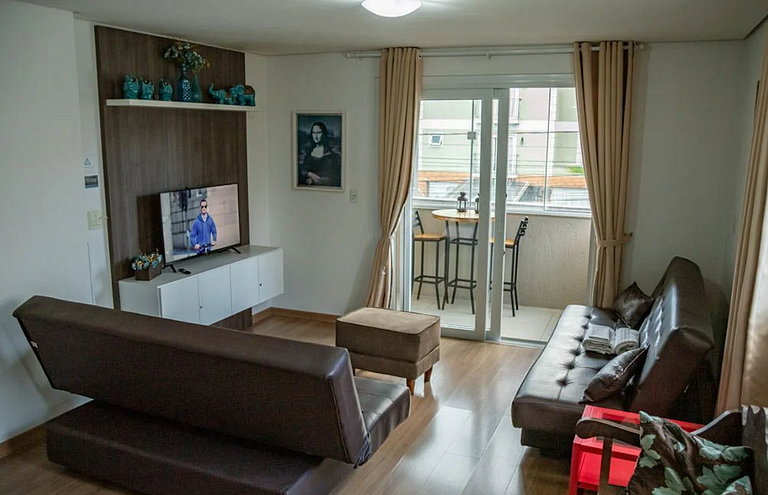 Luxo e Conforto no Centro com 2 suítes e 2 vagas!