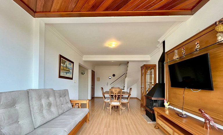 Duplex Familiar em Gramado. Perto de tudo!