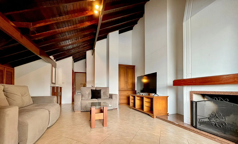 Duplex Familiar em Gramado. Perto de tudo!