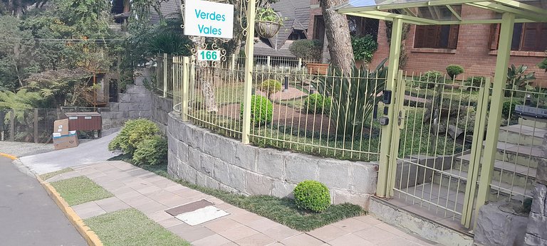 No Centro de Gramado, 5 min a pé da Rua Coberta!