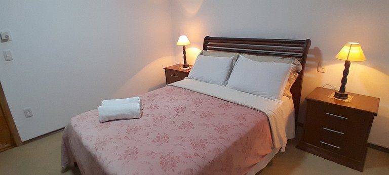 No Centro de Gramado, 5 min a pé da Rua Coberta!