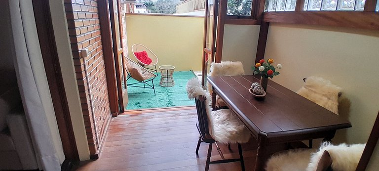 No Centro de Gramado, 5 min a pé da Rua Coberta!