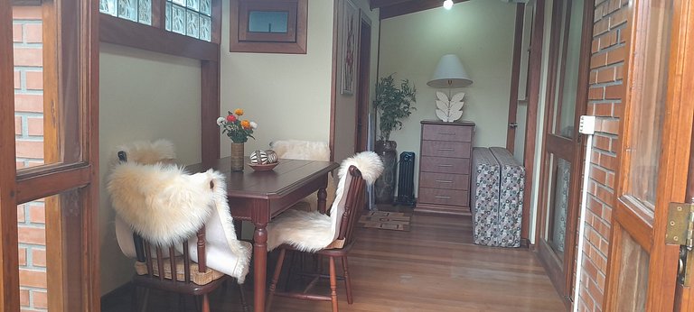 No Centro de Gramado, 5 min a pé da Rua Coberta!