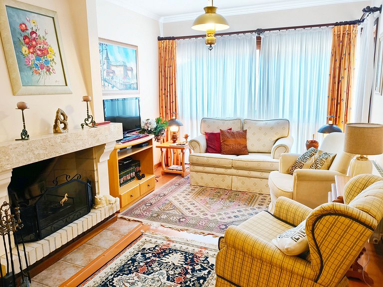 Centro, Localização Imbatível. Perto de Tudo!