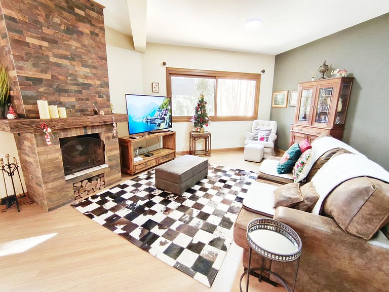 10 MIN a pé da Rua Coberta, Recanto do Vale!