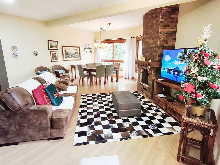 10 MIN a pé da Rua Coberta, Recanto do Vale!