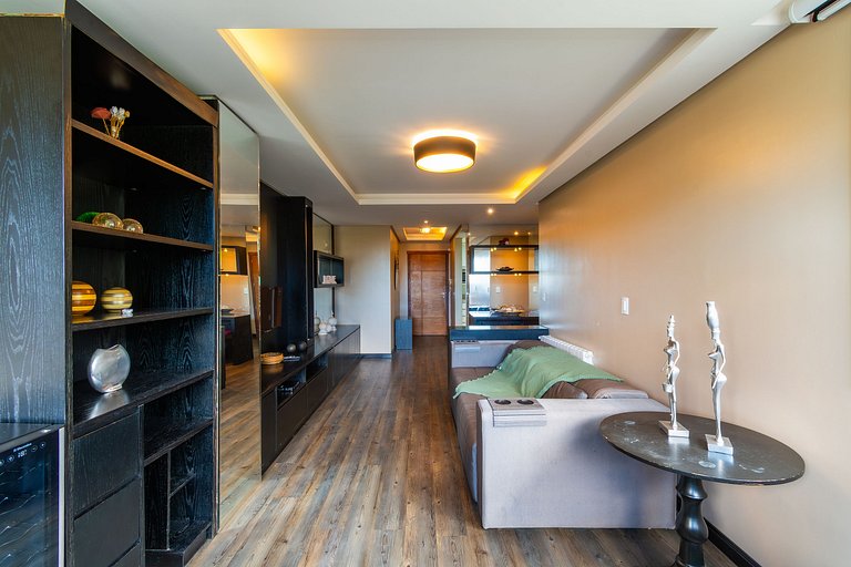 Centro, 4 min a pé (280m) da Rua Coberta! Decorado