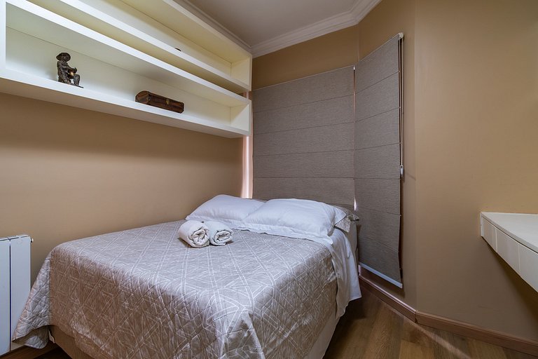 Centro, 4 min a pé (280m) da Rua Coberta! Decorado