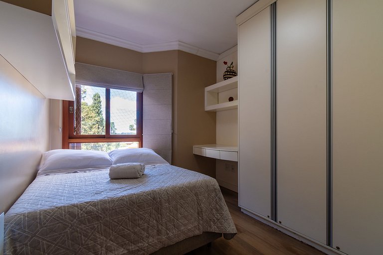 Centro, 4 min a pé (280m) da Rua Coberta! Decorado