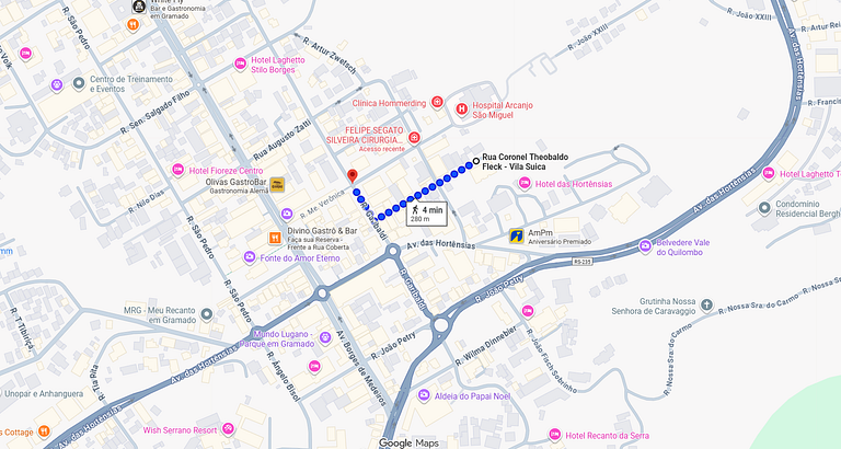 Centro, 4 min a pé (280m) da Rua Coberta! Decorado