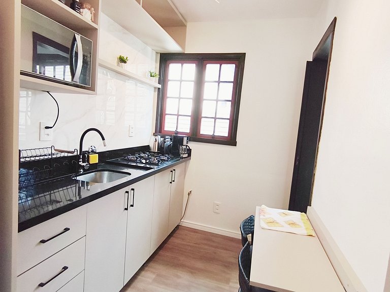 No Coração de Gramado! Faça tudo a pé. Reformado.