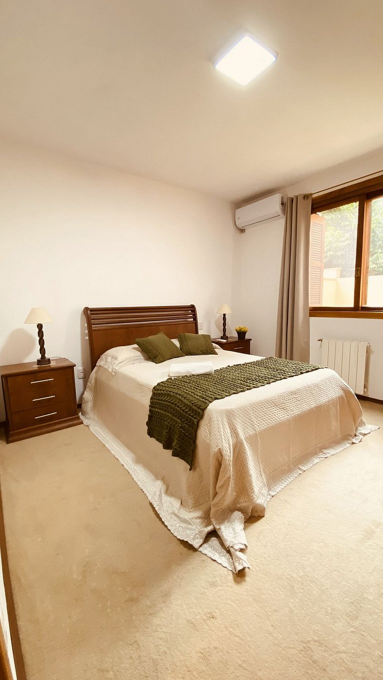 No Centro de Gramado, 5 min a pé da Rua Coberta!