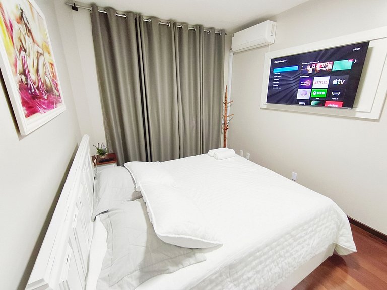 Apartamento reformado e mobiliado no centro