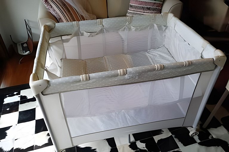 Duplex com ar Q/F, Piscina Aquec. Faça tudo a pé!