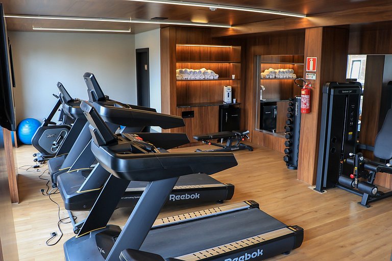 Refugio de Luxo no Golden Tulip. Conforto e lazer!