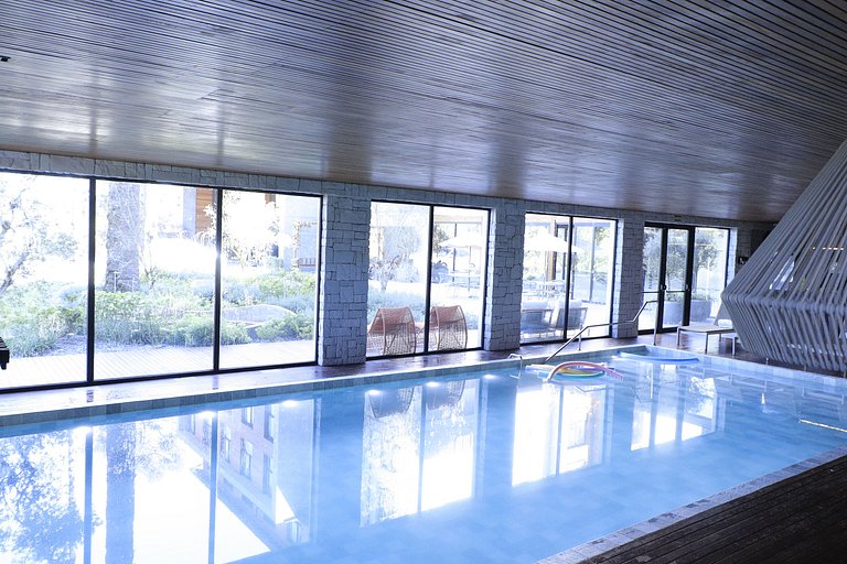 Refugio de Luxo no Golden Tulip. Conforto e lazer!