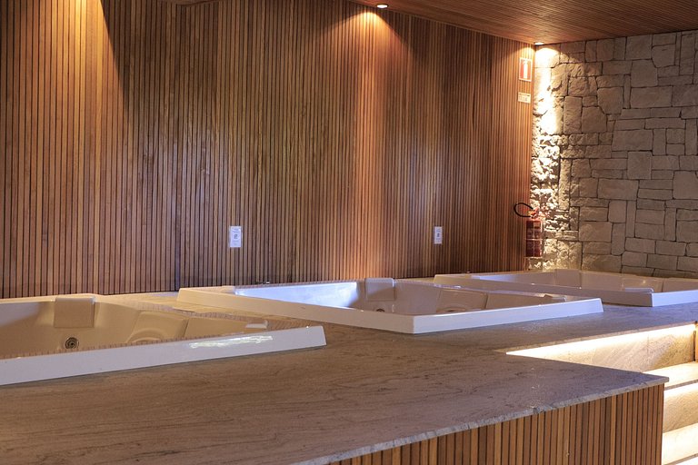 Refugio de Luxo no Golden Tulip. Conforto e lazer!