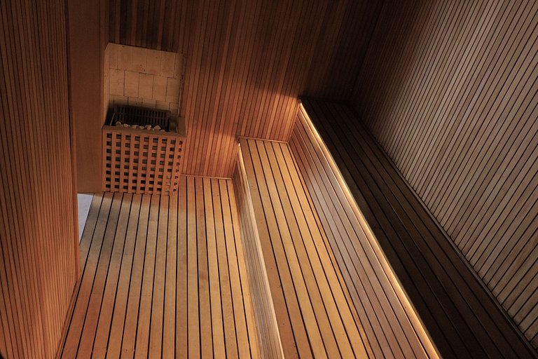 Refugio de Luxo no Golden Tulip. Conforto e lazer!