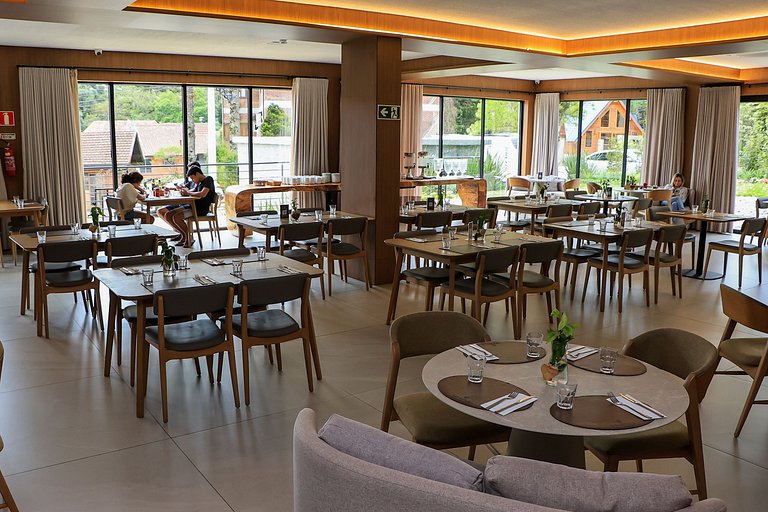 Refugio de Luxo no Golden Tulip. Conforto e lazer!