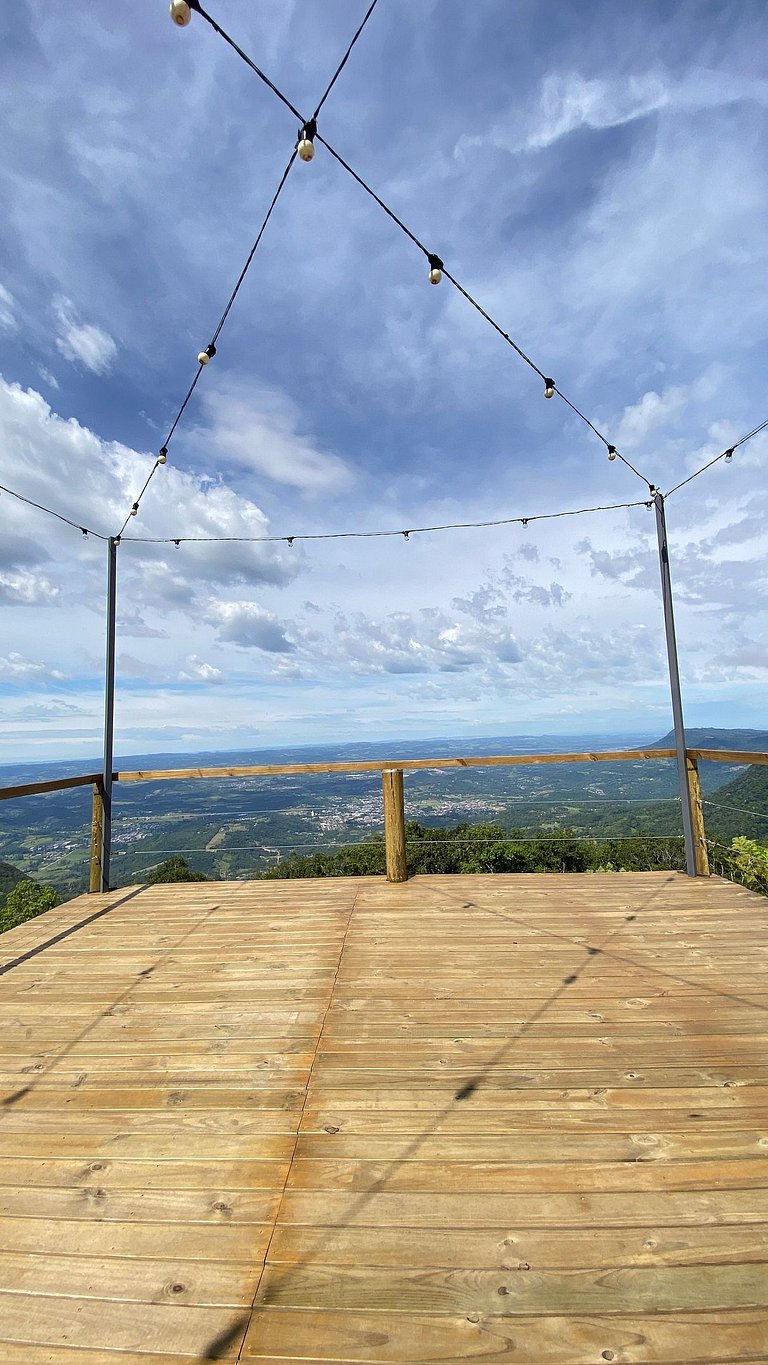 Vista Surreal, Cabana Aconchegante Vale das Nuvens