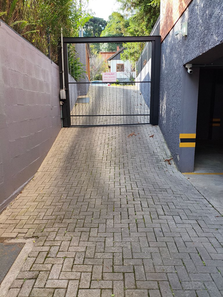Próximo ao centro, equipado!